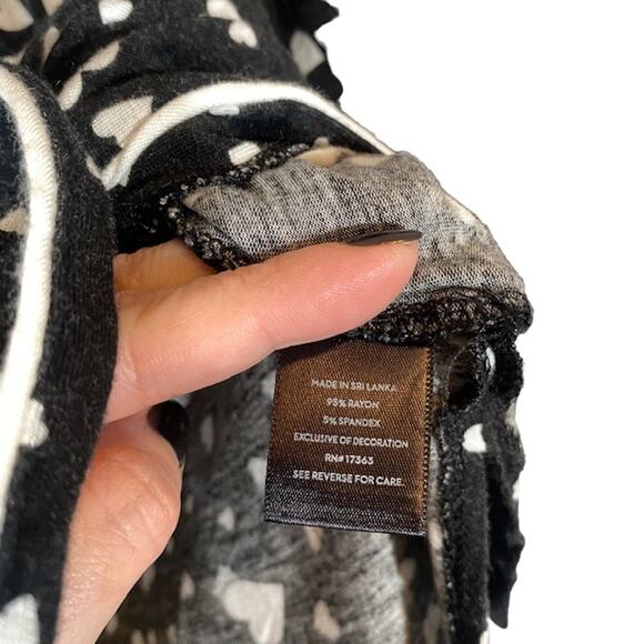 Simply Vera Vera Wang Black Hearts Button Up Sleep Shirt Women Sz M - Picture 9 of 9